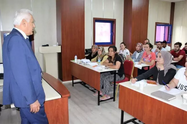 Başkan Kocabaş'tan Girişimcilik Kursuna Ziyaret