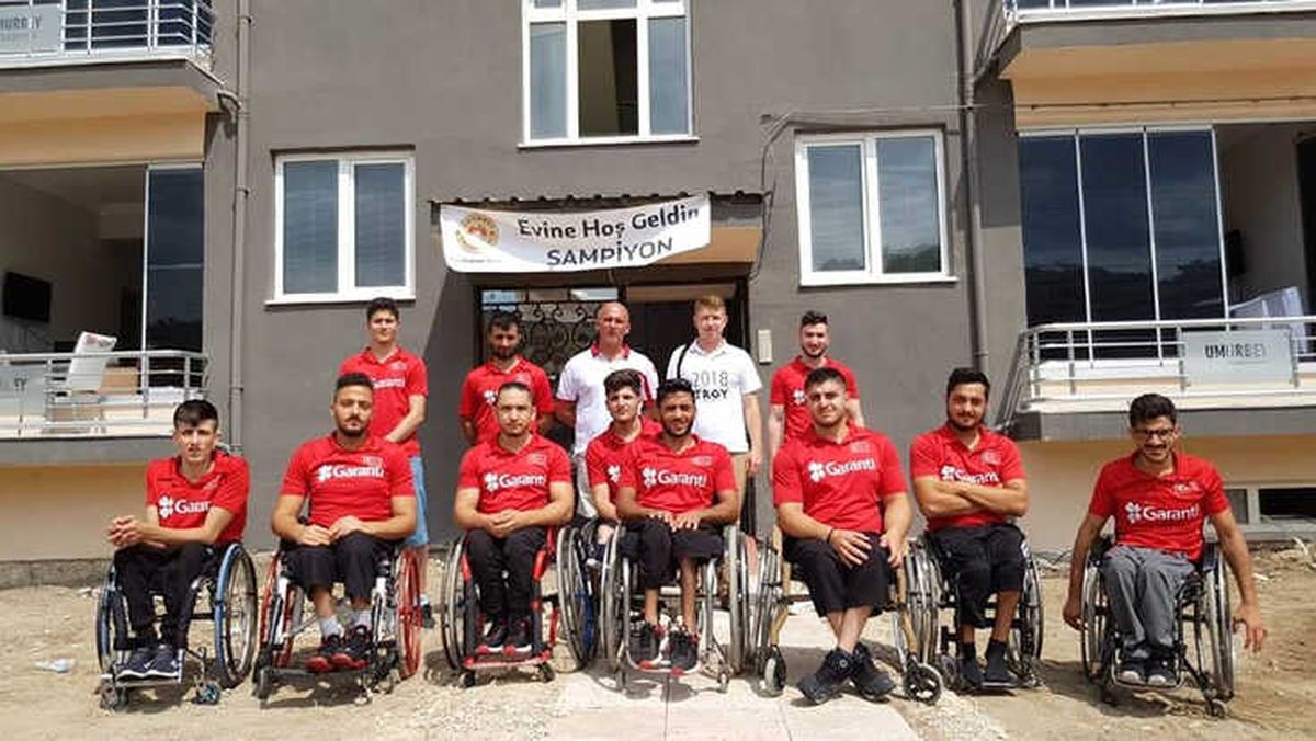 Milliler Umurbey'de Güç Depoluyor