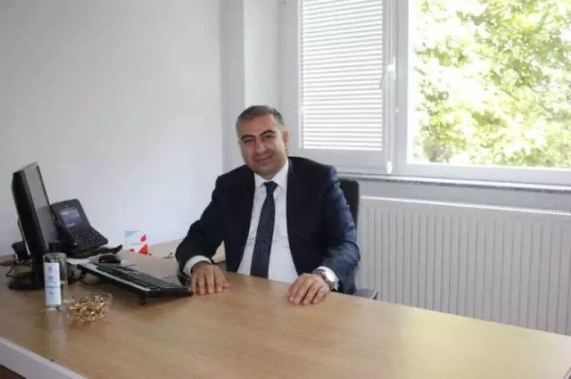 Ziraat Bankası Oltu Şube Müdürü Özdoğan, Trafik Kazasında Hayatını Kaybetti. Ziraat Bankası Oltu Şube Müdürü Özdoğan, Trafik Kazasında Hayatını Kaybetti.