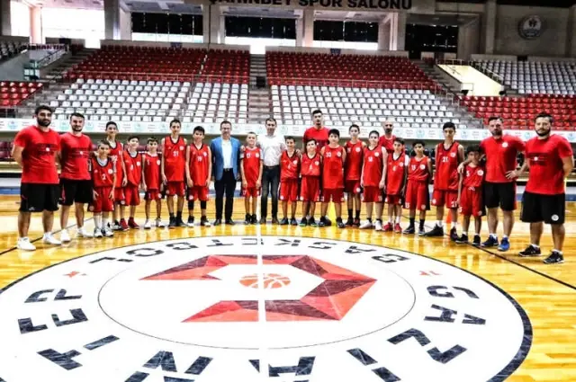 Gaziantep Basketbol Kulübü Başkanı Deniz Köken Açıklaması Gaziantep Basketbol Kulübü Başkanı Deniz Köken Açıklaması