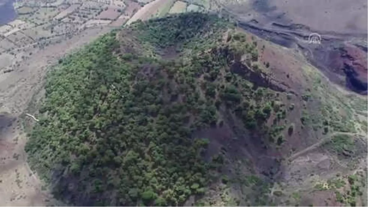 Sloven Öğretmenler Kula Volkanik Jeopark'ı Ziyaret Etti