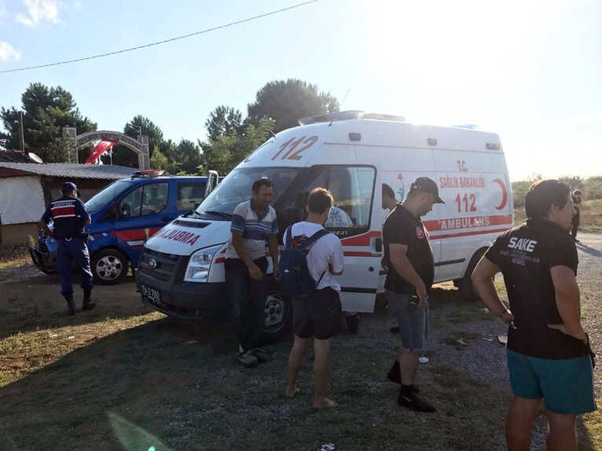 Karasu'da Denizde Kaybolan Gencin Cesedi Bulundu
