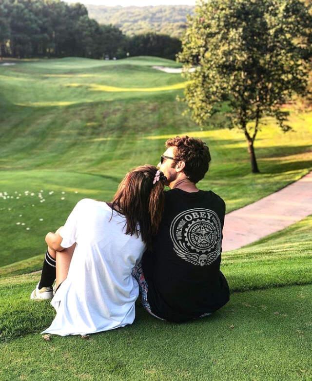 Yıllar Önce Dans Görüntüsü Çıkan Demet Özdemir'e Sevgilisi Seçkin Özdemir'den Destek Gledi