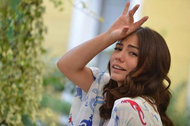 Yıllar Önce Dans Görüntüsü Çıkan Demet Özdemir'e Sevgilisi Seçkin Özdemir'den Destek Gledi