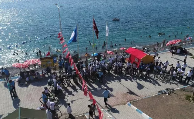 1. Ulusal Van Denizini Pedallıyoruz' Etkinliği 1. Ulusal Van Denizini Pedallıyoruz' Etkinliği