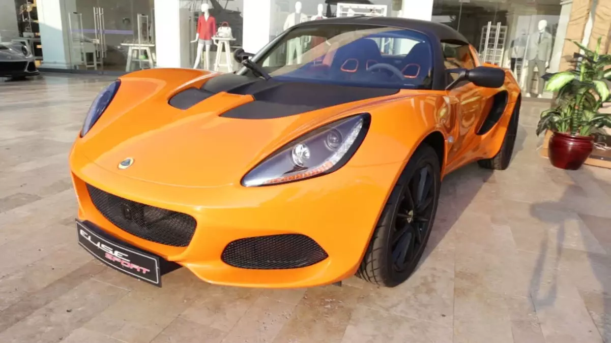 Bodrum Yalıkavak Marina' da Royal Motors Heyecanı Bambaşka !