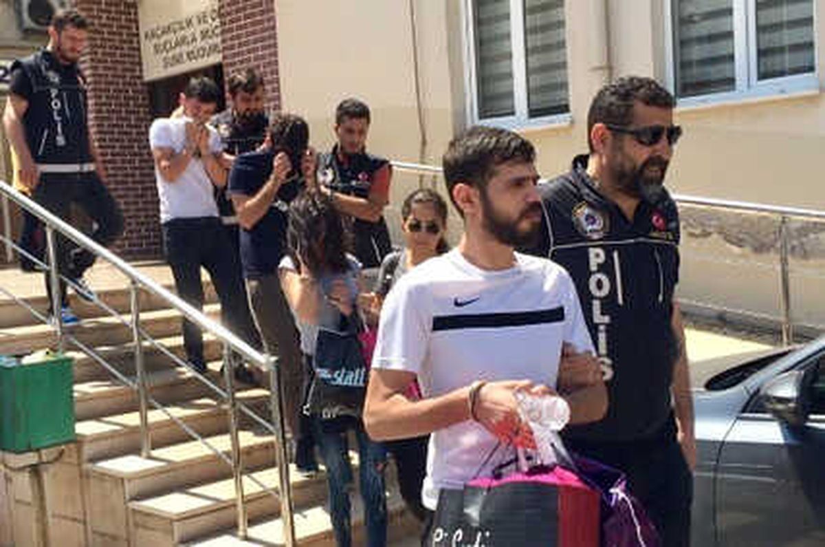 Bursa'da Uyuşturucu Operasyonu: 5 Kişi Gözaltına Alındı