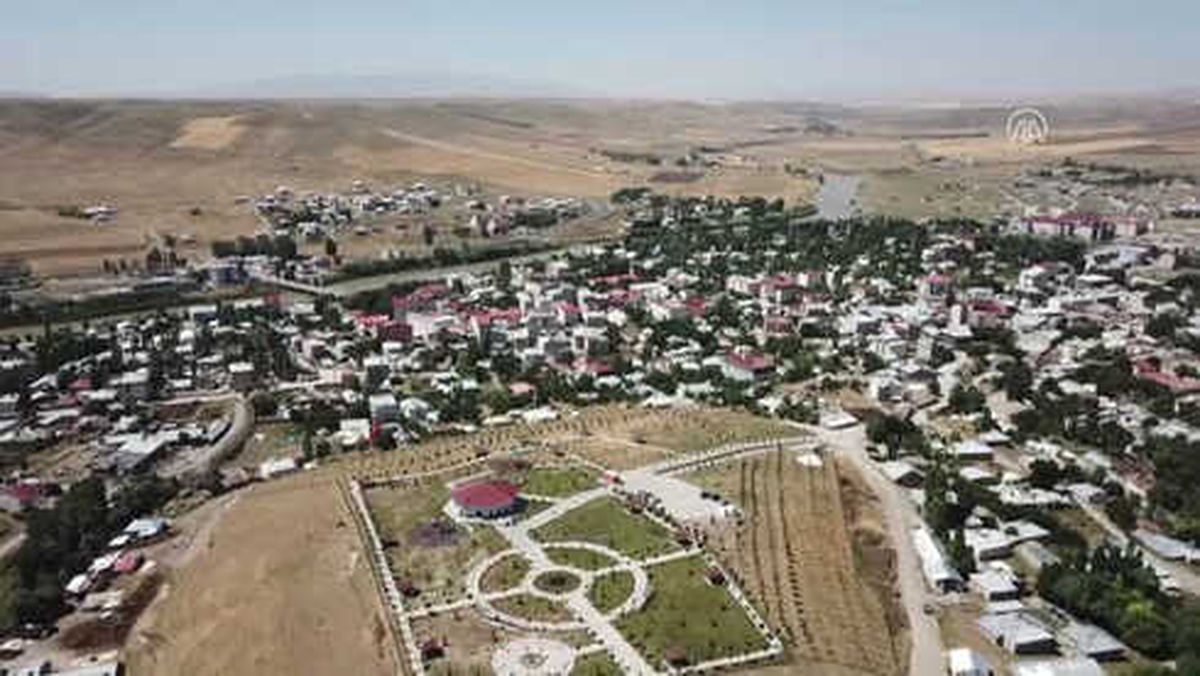 Tutak Görevlendirme ile Belediyecilikle Tanıştı