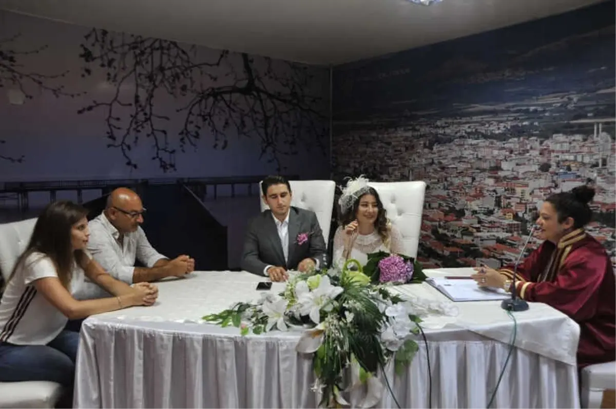 08.08.2018 Tarihinde Evlendiler