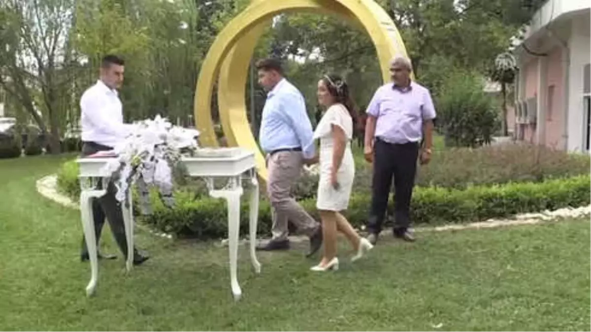 Evlenmek İçin '08.08.2018'İ Seçtiler