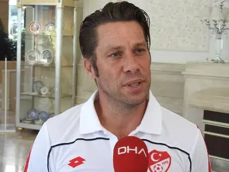 Fırat Aydınus: "Bu Süreci Futbol Ailesi Olarak Beraber ...