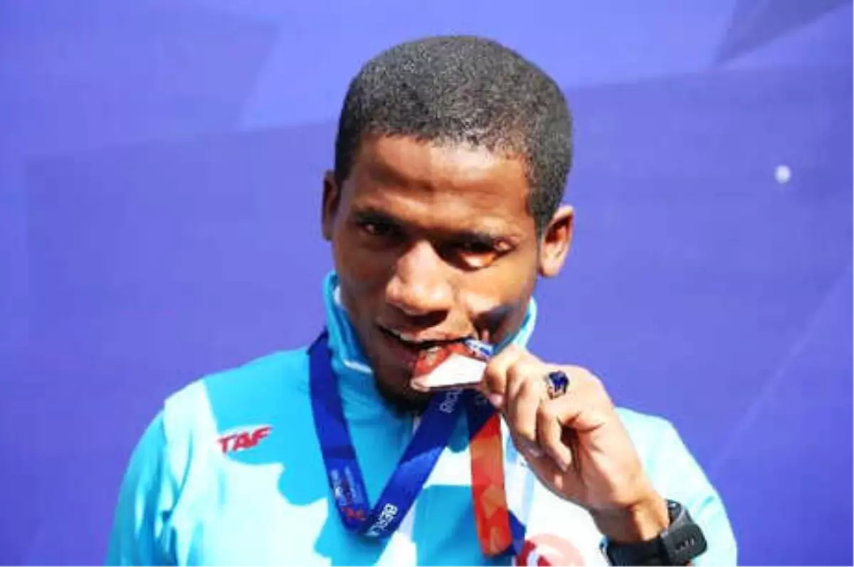 Jak Ali Harvey'in Yeni Hedefi 4x100