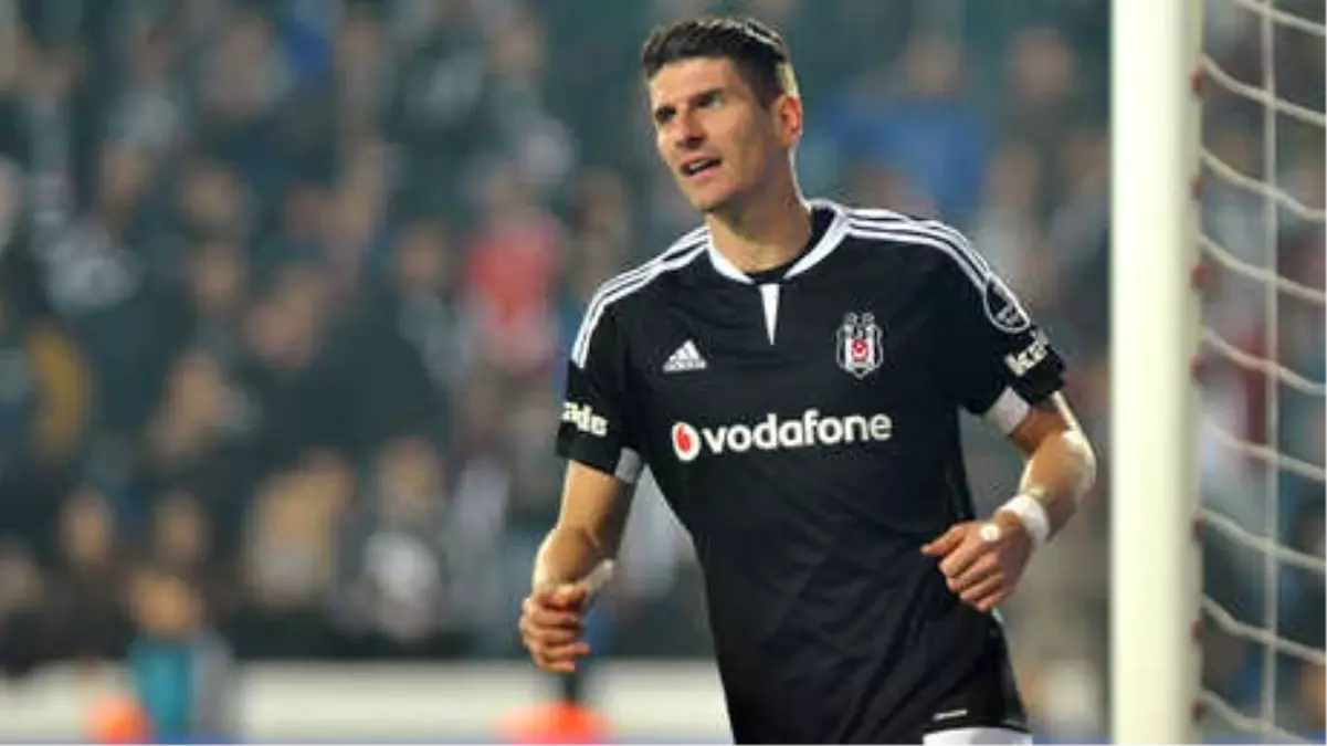 Şenol Güneş'ten Mario Gomez Transferine Onay Çıktı