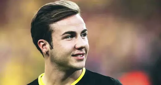 Beşiktaşlı Taraftarlar, Mario Götze'yi Mesaj Yağmuruna Tuttu: Bize Gel Beşiktaşlı Taraftarlar, Mario Götze'yi Mesaj Yağmuruna Tuttu: Bize Gel