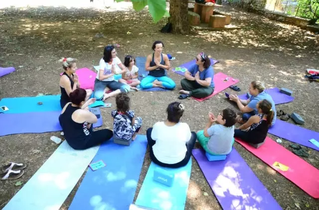 Koruyucu Aileler Ormana'da Kamp Yaptı Koruyucu Aileler Ormana'da Kamp Yaptı