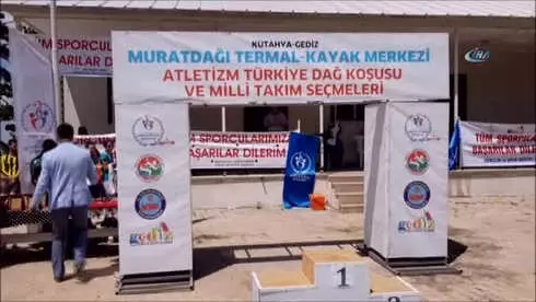 Türkiye Dağ Koşusu Şampiyonası Murat Dağı'nda Yapıldı Türkiye Dağ Koşusu Şampiyonası Murat Dağı'nda Yapıldı