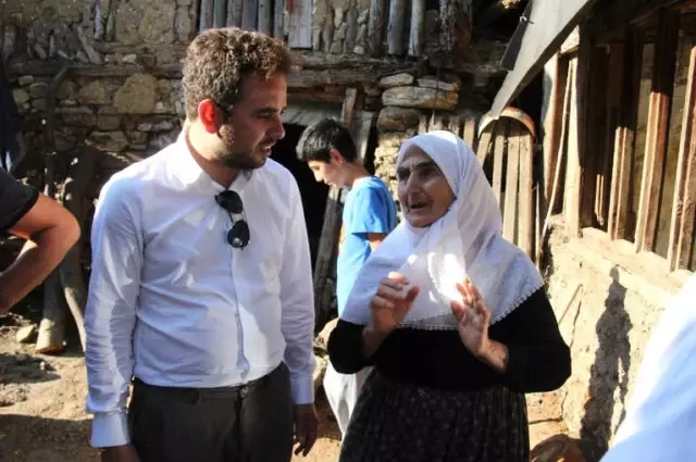 AK Parti'den Domaniç'e Anlamlı Ziyaret AK Parti'den Domaniç'e Anlamlı Ziyaret