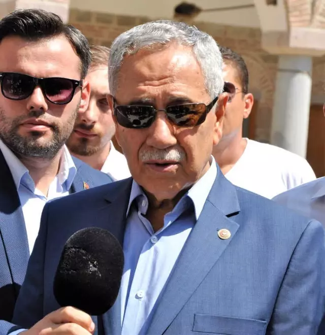 Arınç, Kapatılan Fetö'nün Öğrenci Yurdundaki Yenileme Çalışmalarını İnceledi
