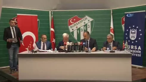 Bursaspor'da 'Askıda Kombine Bilet' Projesi Bursaspor'da 'Askıda Kombine Bilet' Projesi
