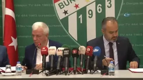 Bursaspor'da 'Askıda Kombine Bilet' Projesi Bursaspor'da 'Askıda Kombine Bilet' Projesi