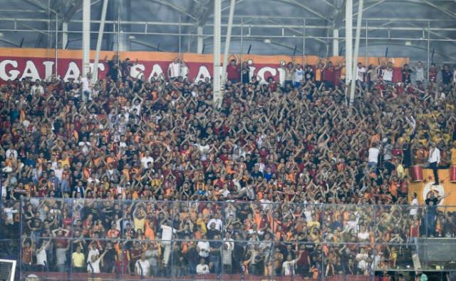 Ankara'da, Galatasaray Tribünlerinde 'Emre Akbaba' Sesleri Yankılandı