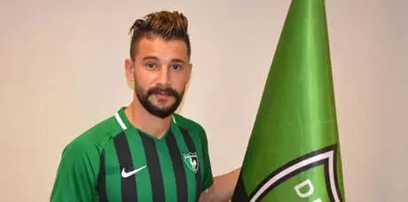 Denizlispor, Mehmet Taş'ı Renklerine Bağladı