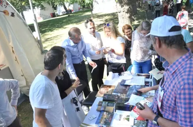 Kapadokya Moskova'daki Türkiye Fuarında Tanıtılıyor