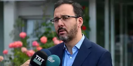 Bakan Kasapoğlu'ndan İbrahim Çolak'a Tebrik