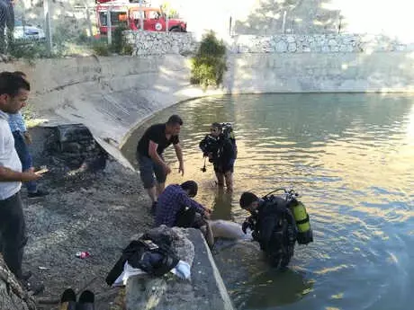 Gölette Boğuldu