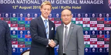 Honda'dan Flaş Karar! Hem Futbolcu Hem Hoca...