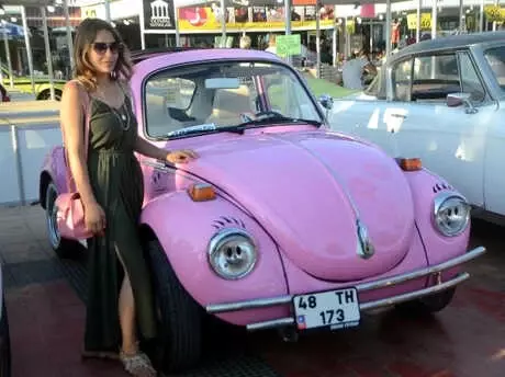 Klasik Otomobil Tutkunları Bodrum'da Buluştu