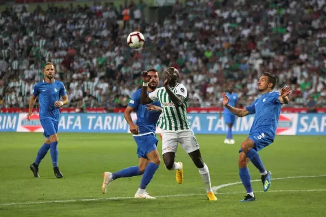 Konya'da İlk Yarıda 3 Gol