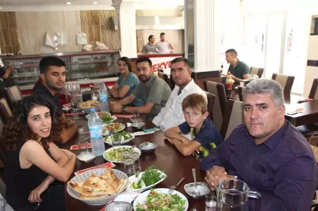 Silopi Senyader'den Basın Mensuplarına Yemek