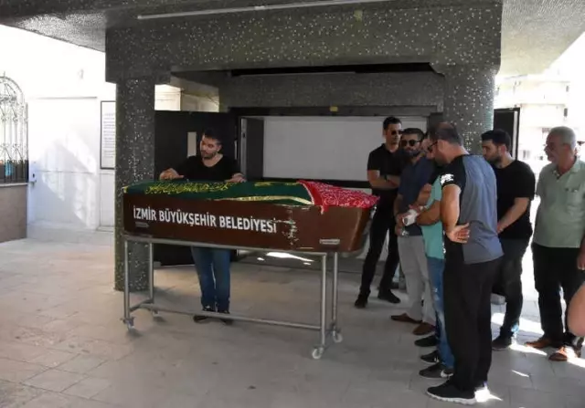 Trafik Kazası Kurbanı Hamile Kadın Son Yolculuğuna Uğurlandı