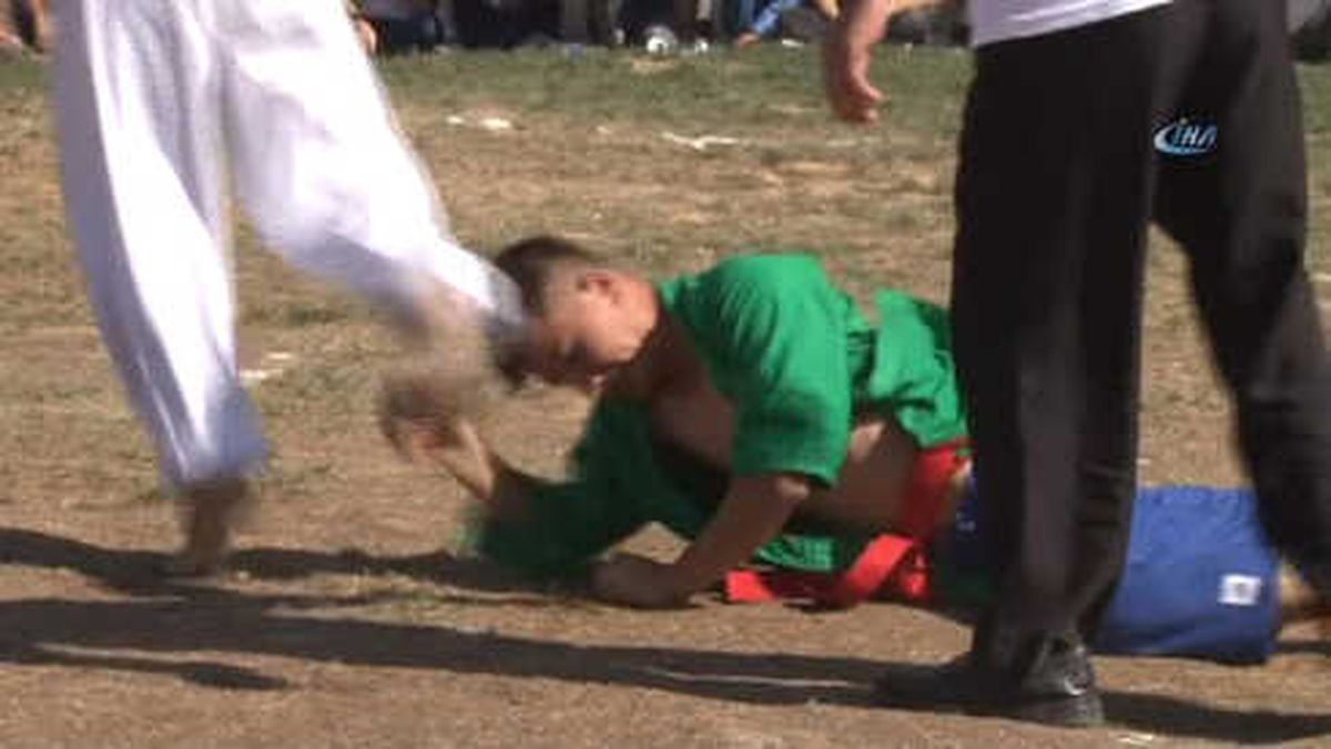 Kuraş Şampiyonası'nda Şampiyonlar Belli Oldu