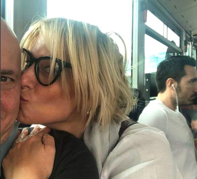 Ayşe Arman, Özlediği Eşi İçin Müstehcen Paylaşım Yaptı