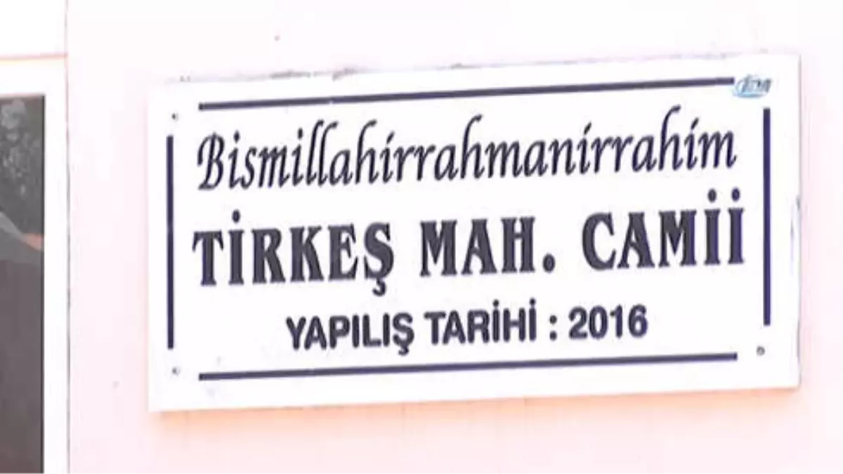 Ölmeyi Yasaklayan Fenomen Muhtar: 'Ölen Yok, Altın Elimizde Kaldı'