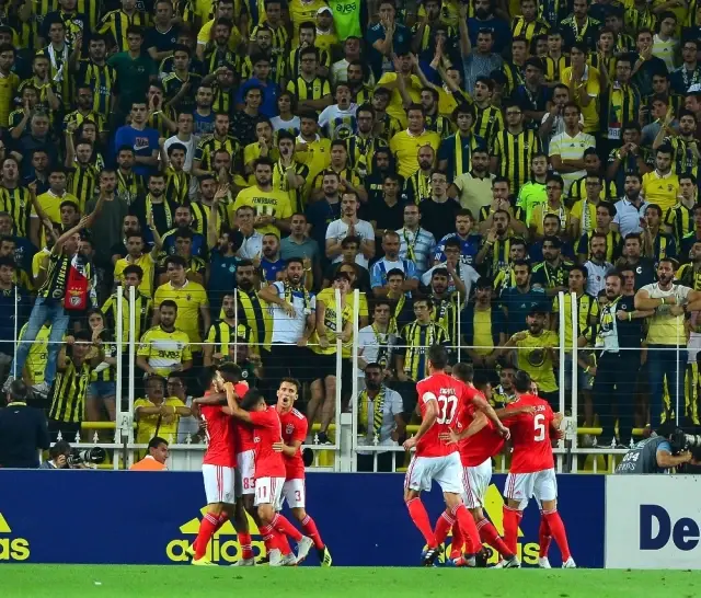 UEFA Şampiyonlar Ligi 3. Ön Eleme: Fenerbahçe: 1 - Benfica ...