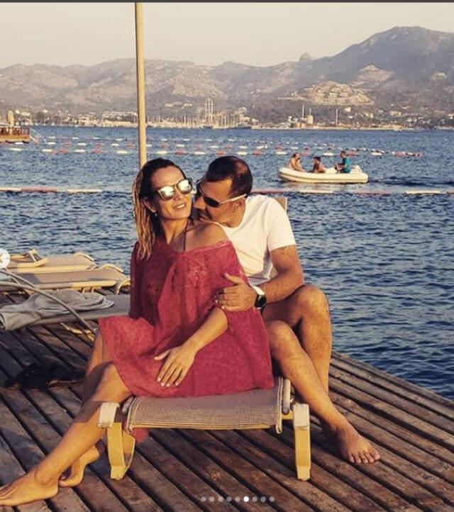 Survivor'da kaybeden Negihan Ramiz Özbay ile Aşkta Kazandı
