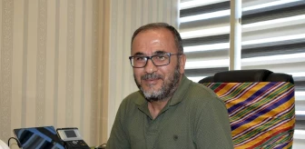 Burdur'da Akademisyen Maaşını Bağışladı