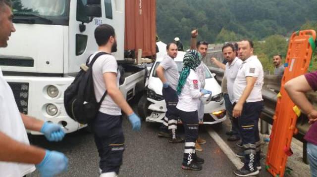 Bursa-Ankara Karayolunda 12 Araç Birbirine Girdi: Ölü ve Çok Sayıda Yaralı Var