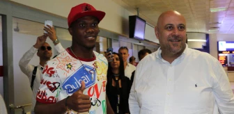 Trabzonspor'un Anlaşmaya Vardığı Anthony Nwakaeme Trabzon'a Geldi