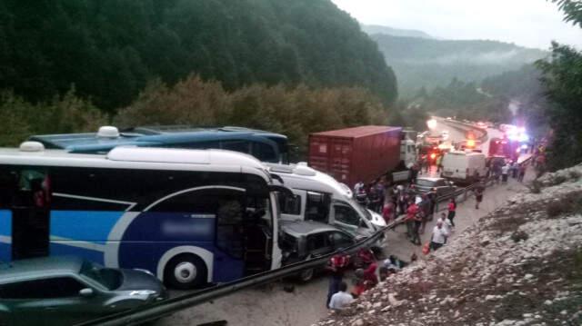 Kazada Yaşanan Kabus Dolu Dakikaları Anlattı... '30-40 Tane Patlama Sesi Duydum'