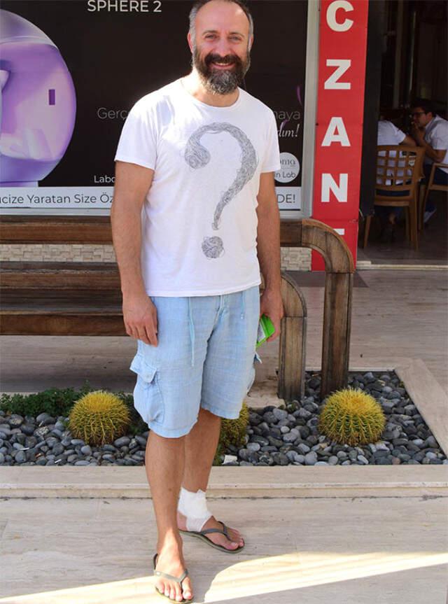 Oyuncu Halit Ergenç, Yazlığını Tadilat Ettirirken Ayağını Kesti