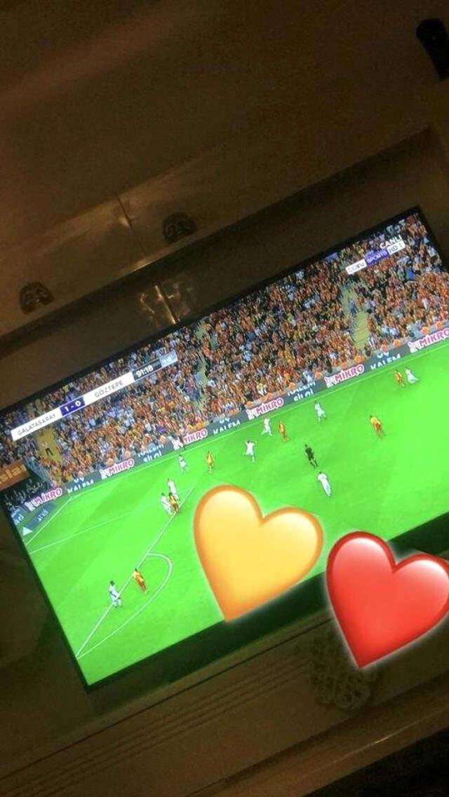 Bruma'dan Heyecanlandıran Galatasaray Paylaşımı