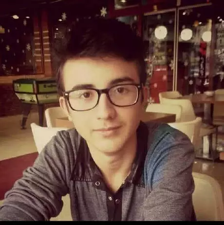 Denizde Boğulan 3 Genç, Son Yolculuklarına Uğurlandı Denizde Boğulan 3 Genç, Son Yolculuklarına Uğurlandı