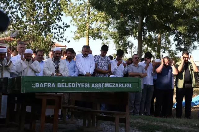 Samsun'da Denize Giren 4 Kişinin Boğulması Samsun'da Denize Giren 4 Kişinin Boğulması