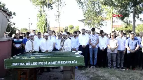 Samsun Denizde Boğulan 3 Genç, Son Yolculuklarına Uğurlandı Samsun Denizde Boğulan 3 Genç, Son Yolculuklarına Uğurlandı