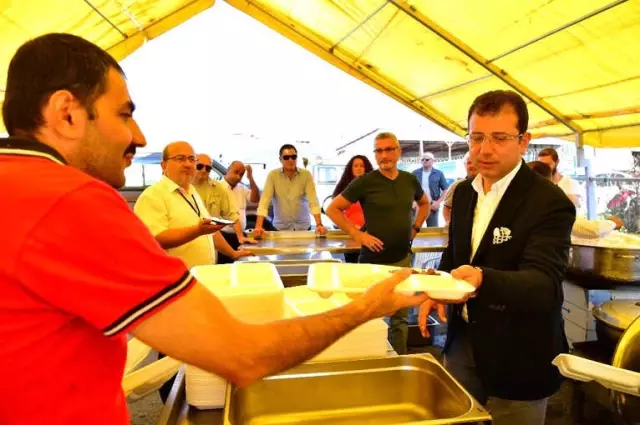 Beylikdüzü Belediyesinden Kavurma İkramı