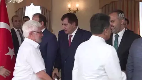 Kurban Bayramı Kutlanıyor Kurban Bayramı Kutlanıyor